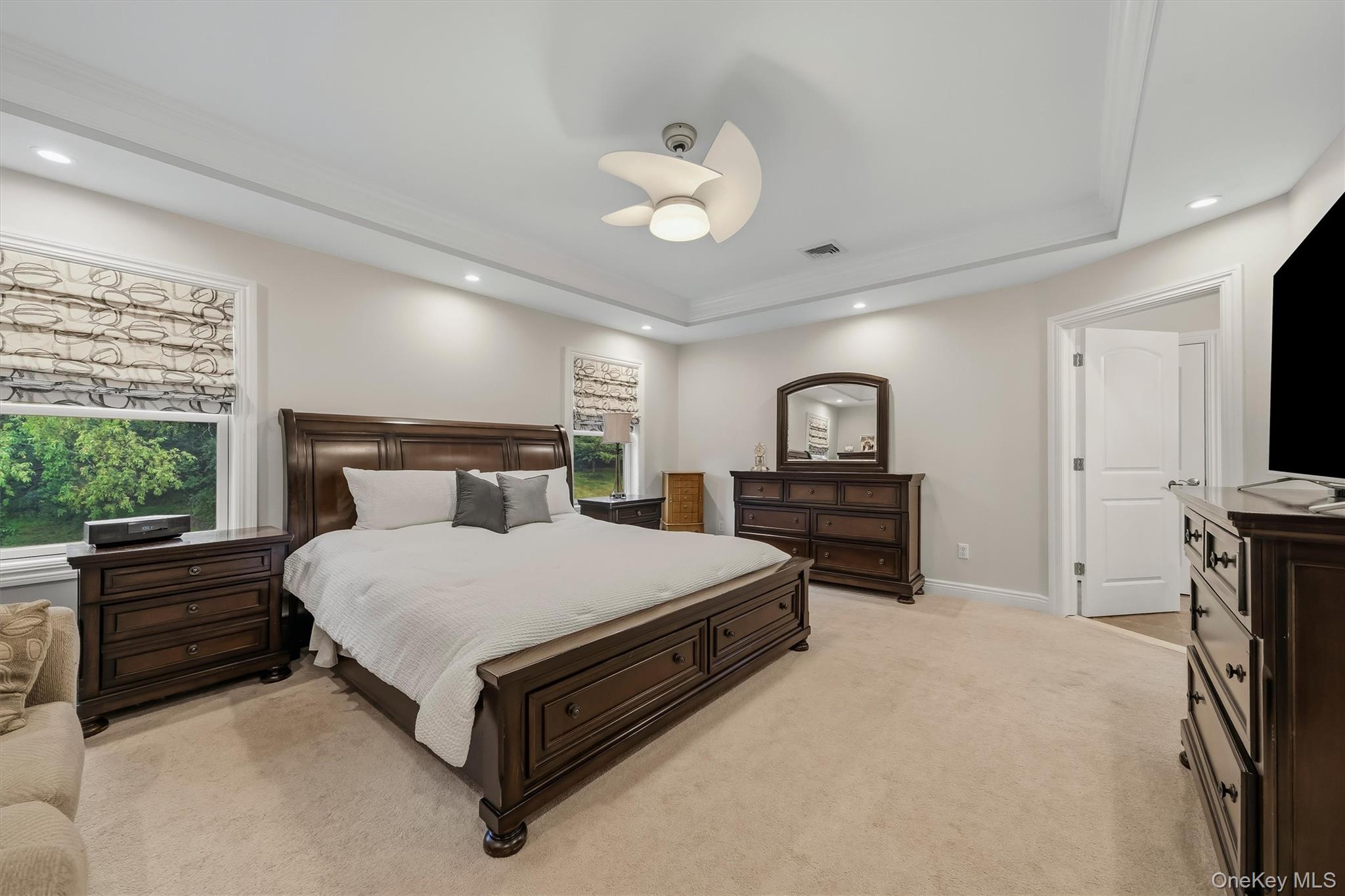16 Canterbury Lane – For Sale photo 26