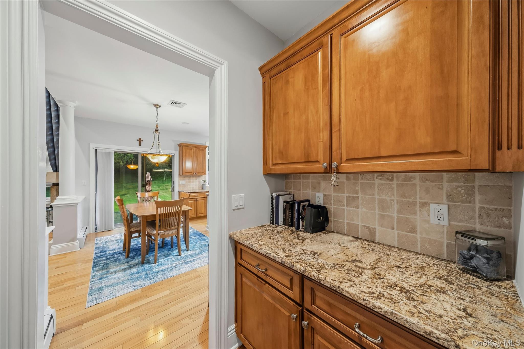 16 Canterbury Lane – For Sale photo 11