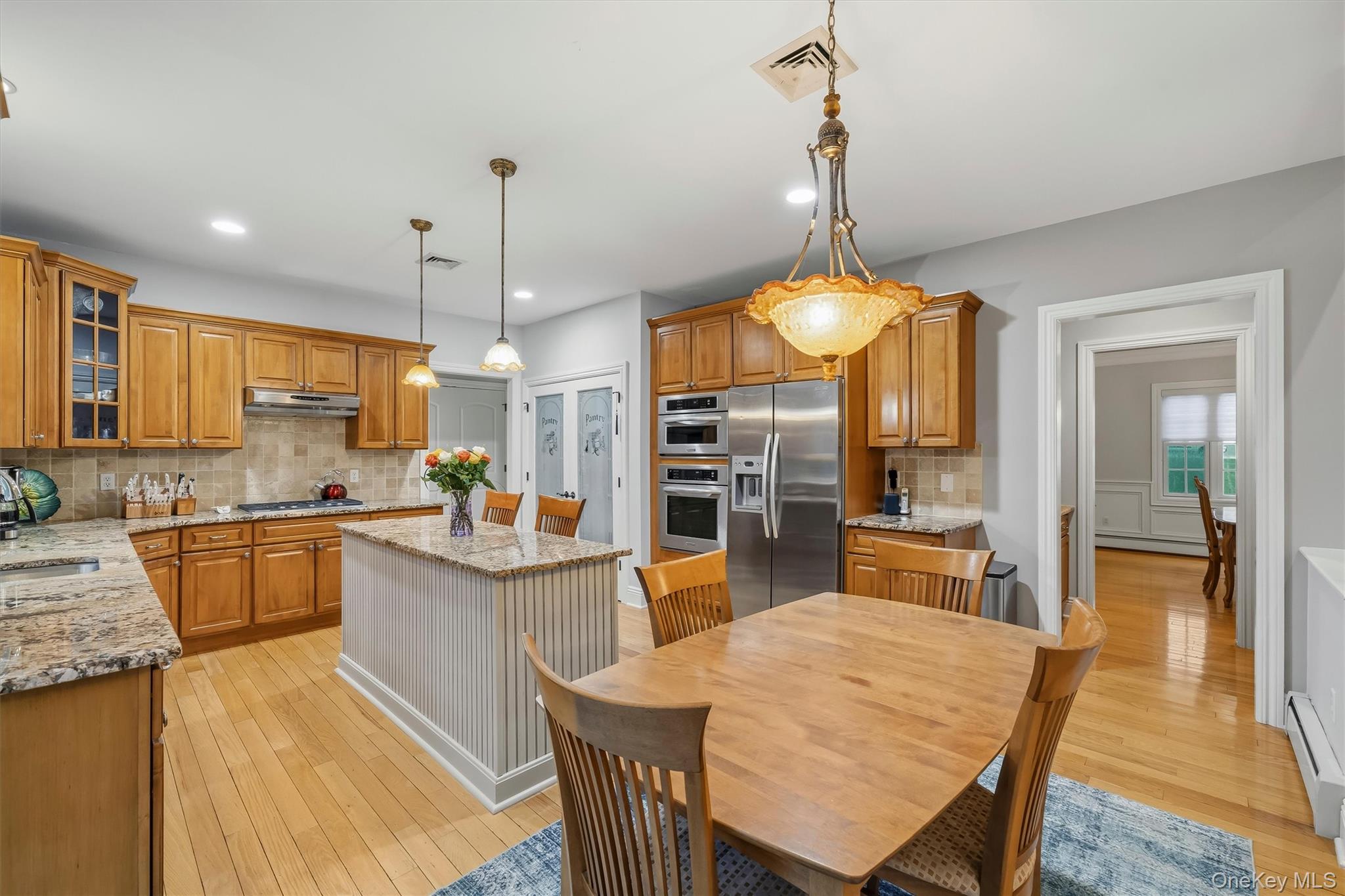 16 Canterbury Lane – For Sale photo 15