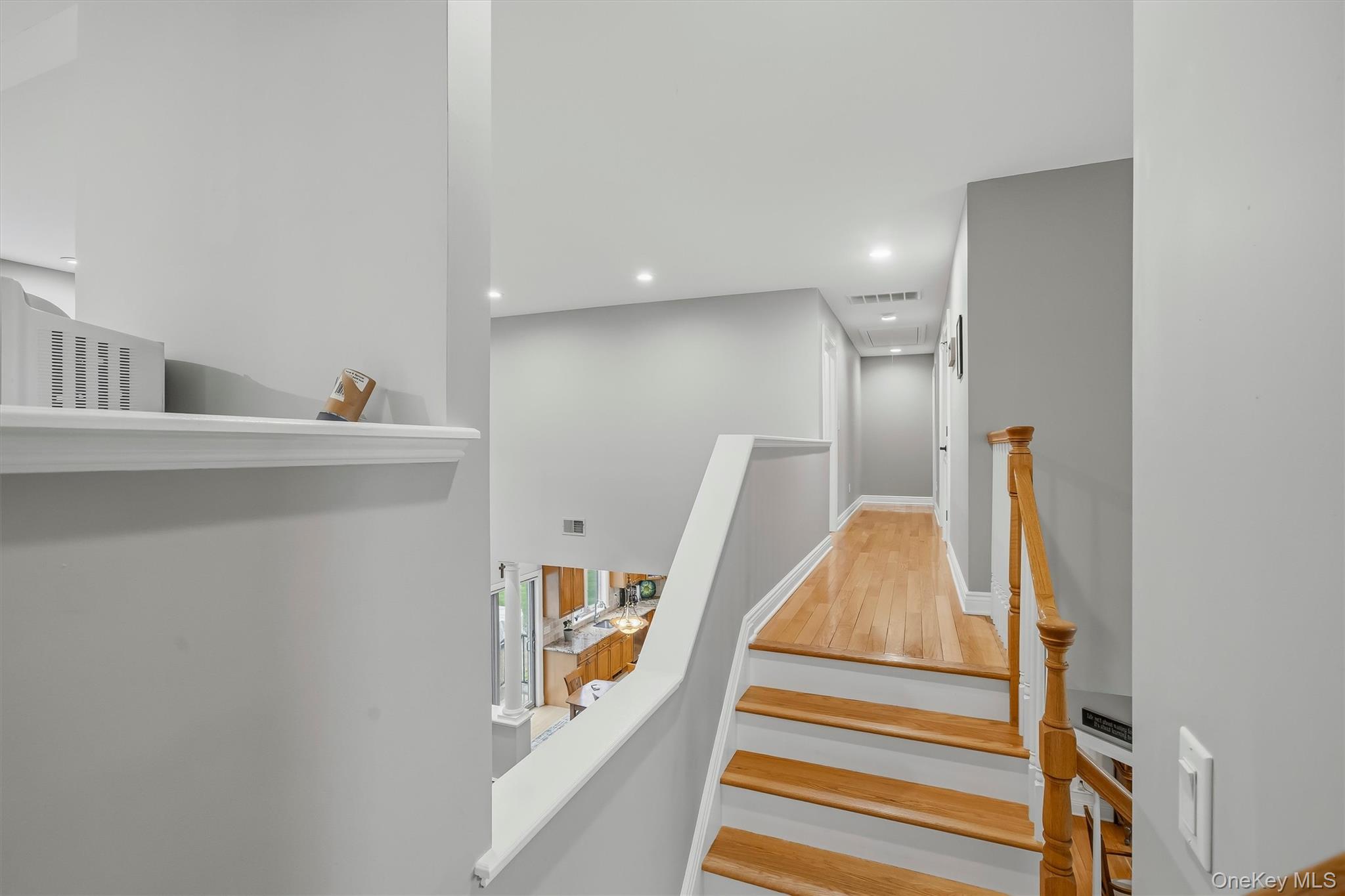 16 Canterbury Lane – For Sale photo 24