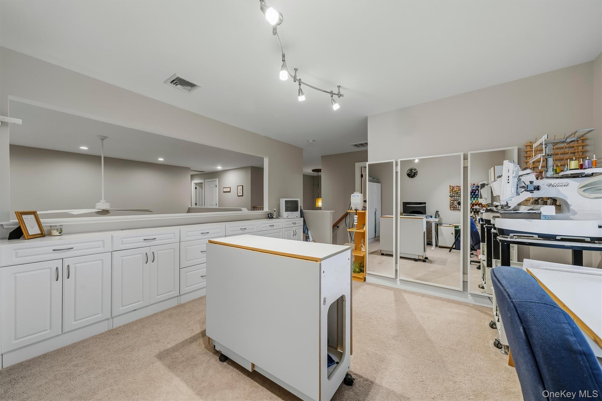 16 Canterbury Lane – For Sale photo 38