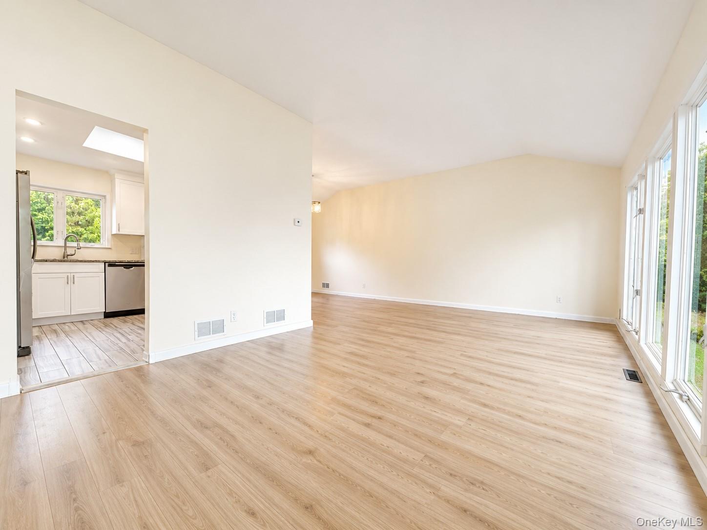 3 Soundview Street – For Sale photo 5
