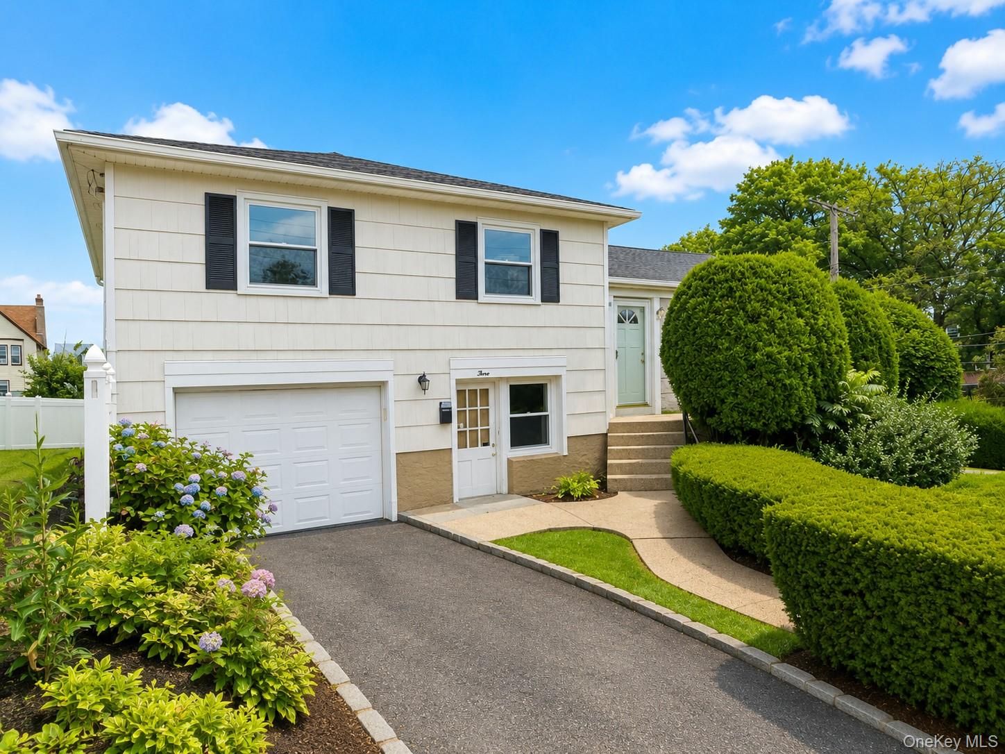3 Soundview Street – For Sale photo 3