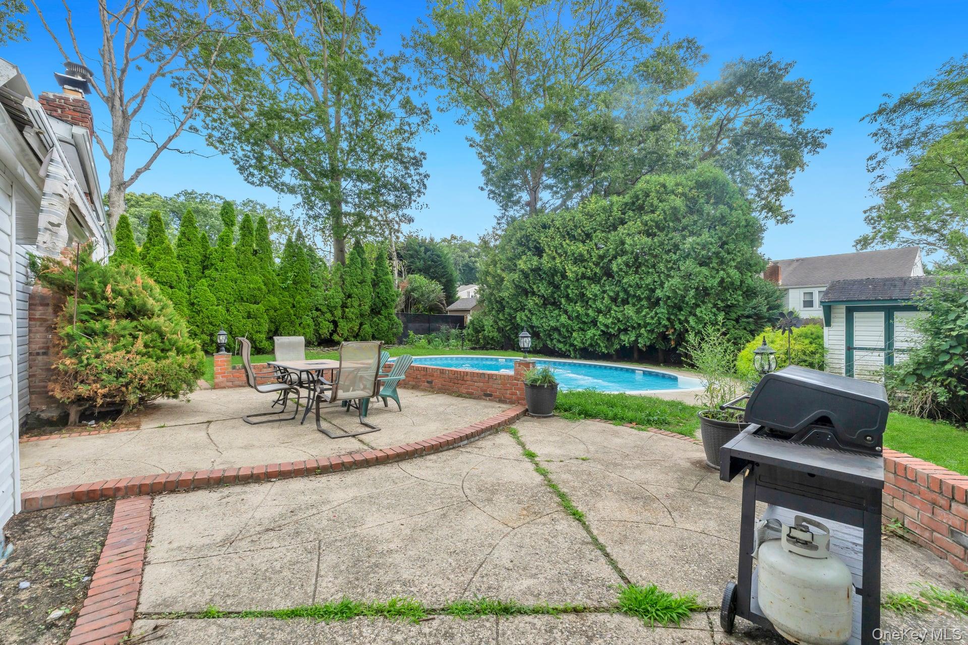 22 Cornelia Lane – For Sale photo 11