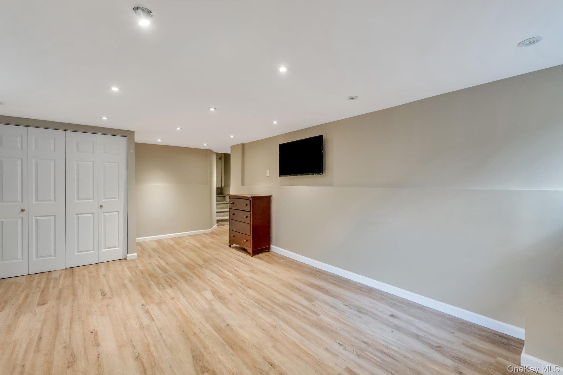 22 Cornelia Lane – For Sale photo 45