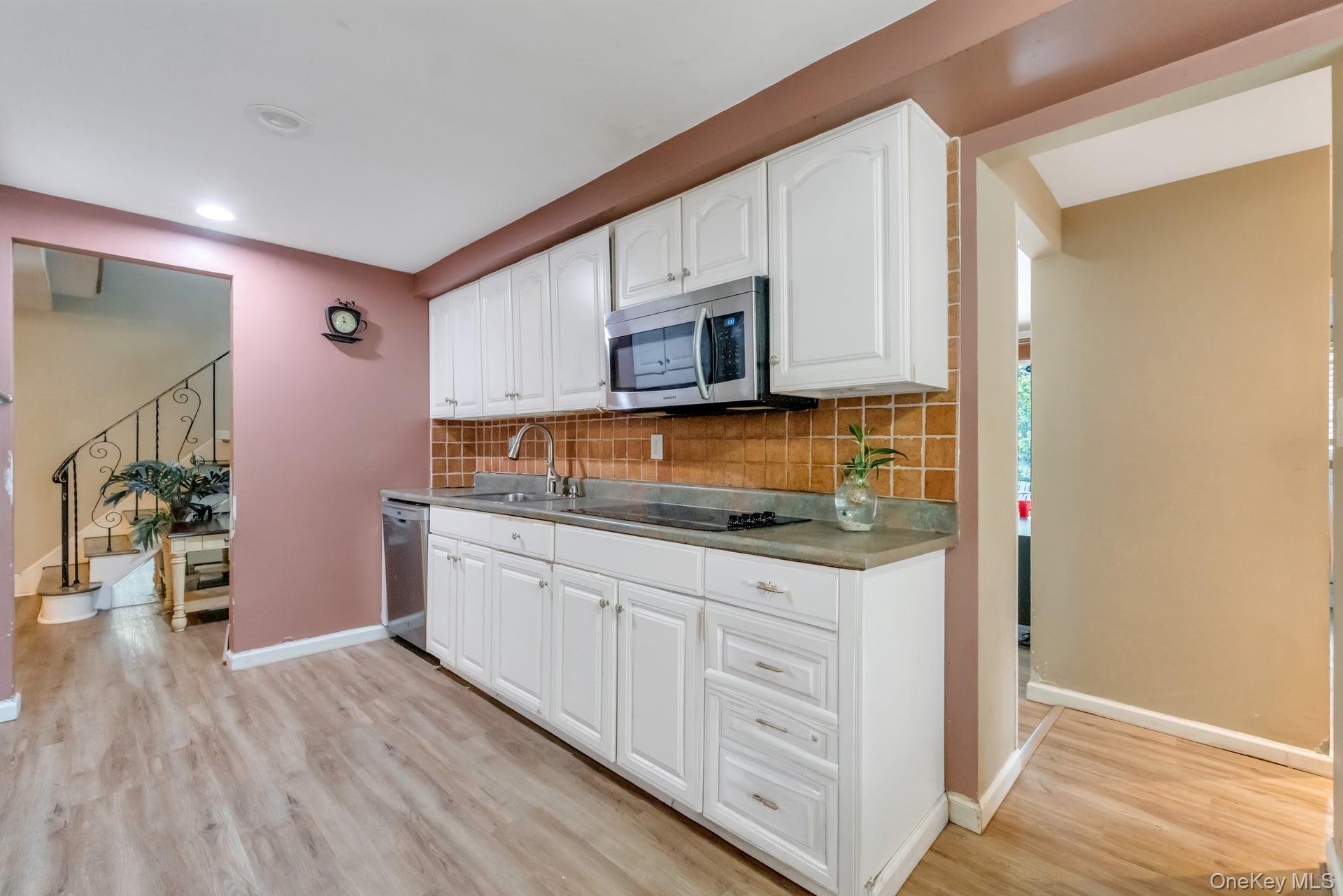 22 Cornelia Lane – For Sale photo 20