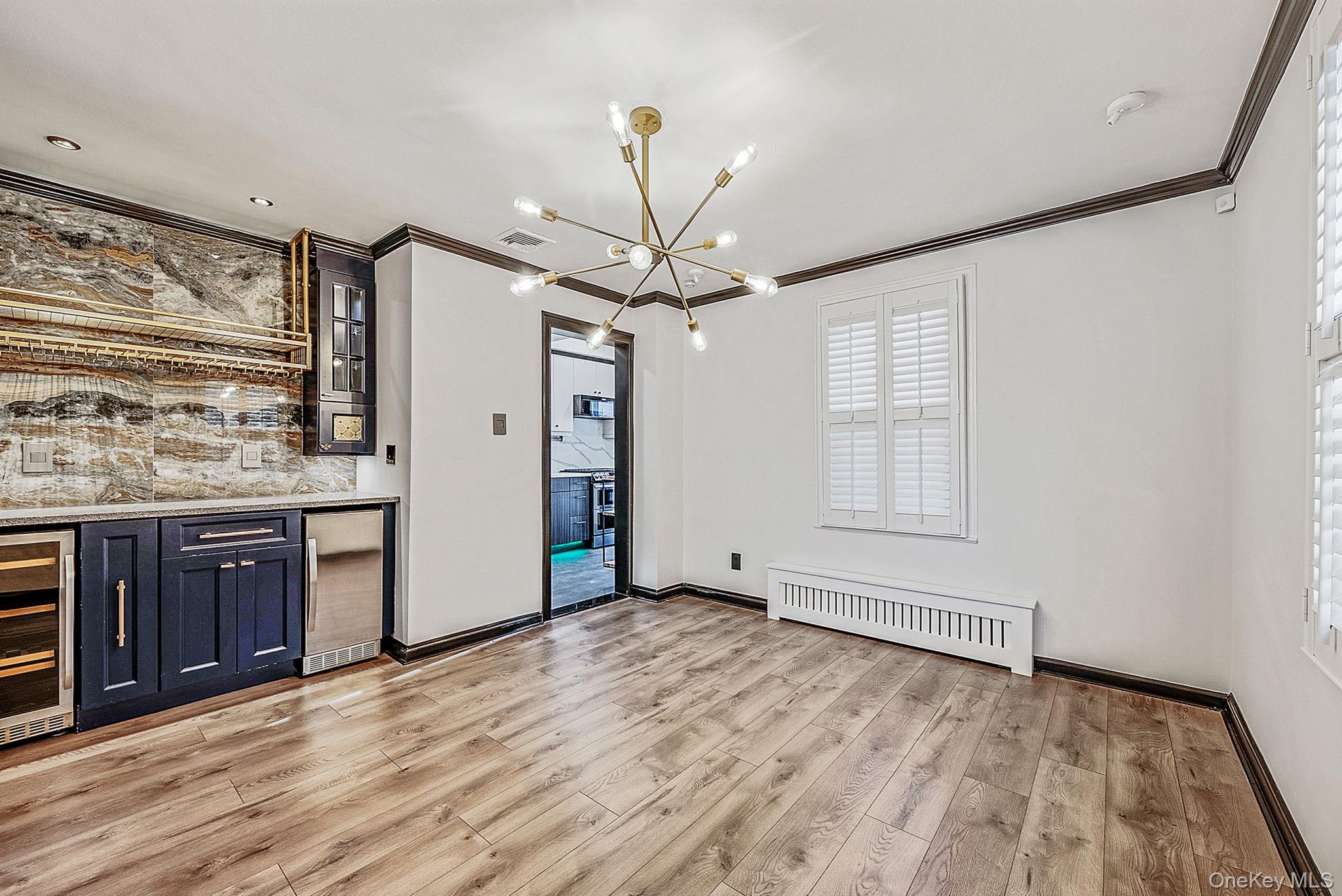 32 Everett – For Sale photo 15