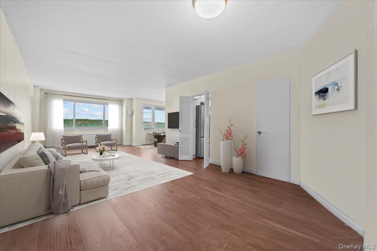2621 Palisade Avenue, Unit 12C