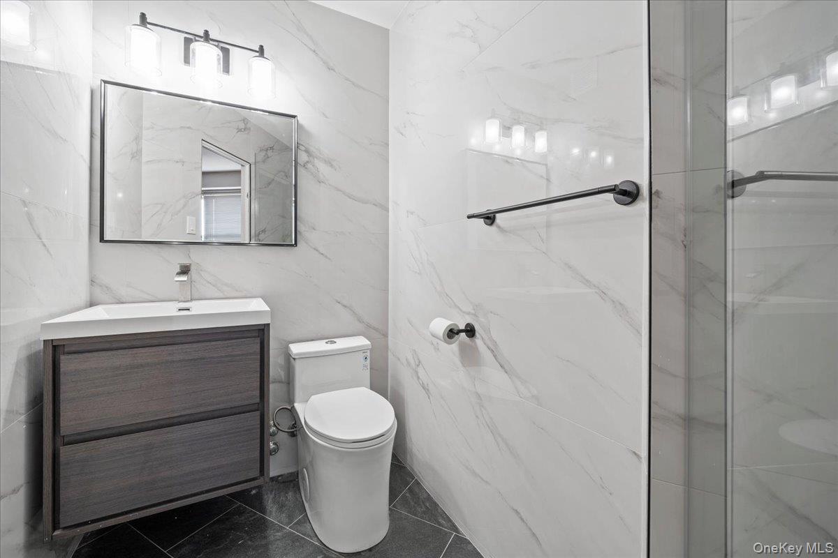2621 Palisade Avenue, Unit 12C photo 13