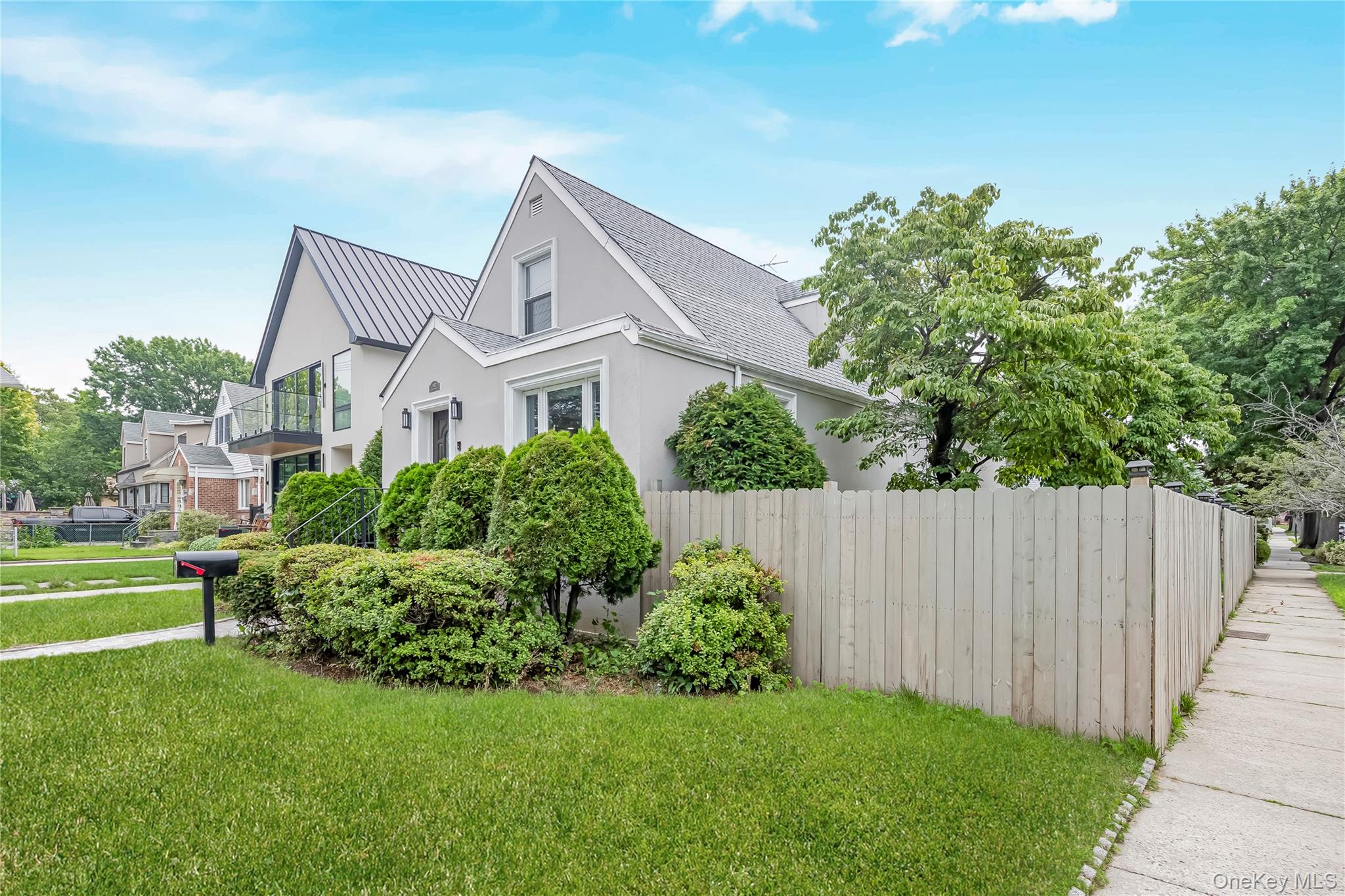 148-02 3rd Avenue – For Sale photo 2