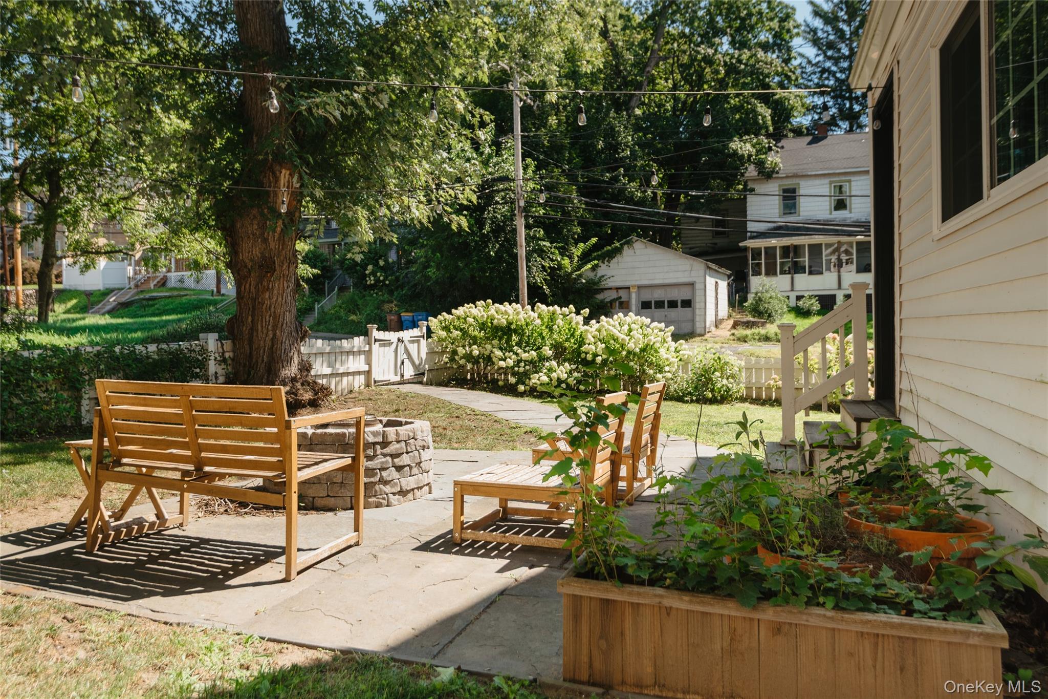 328 Hasbrouck Avenue – For Sale photo 3