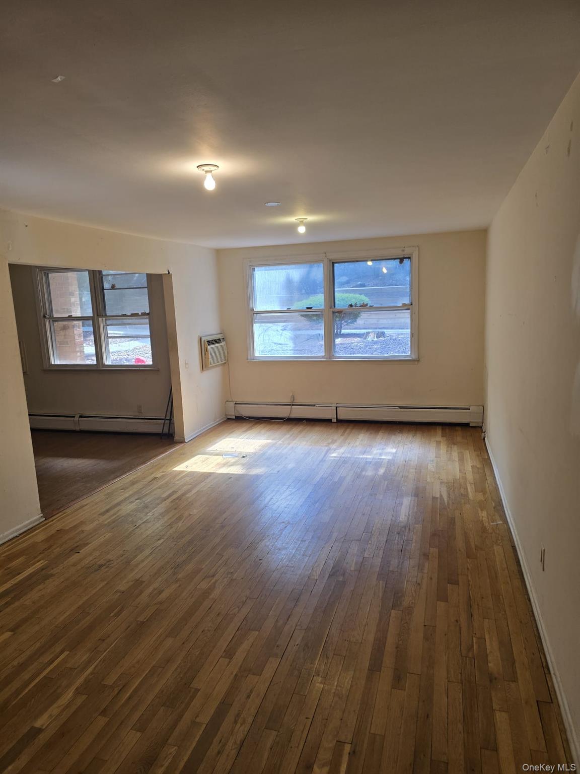 152 Kearsing Parkway, Unit B photo 4