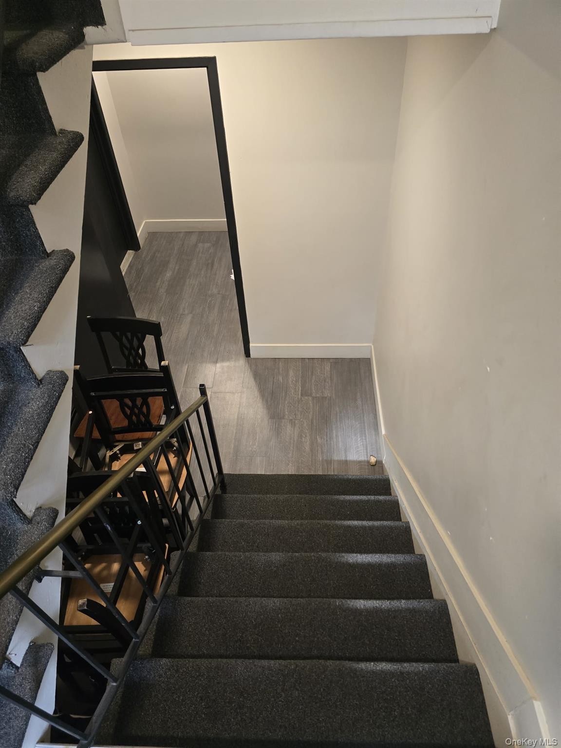152 Kearsing Parkway, Unit B photo 2