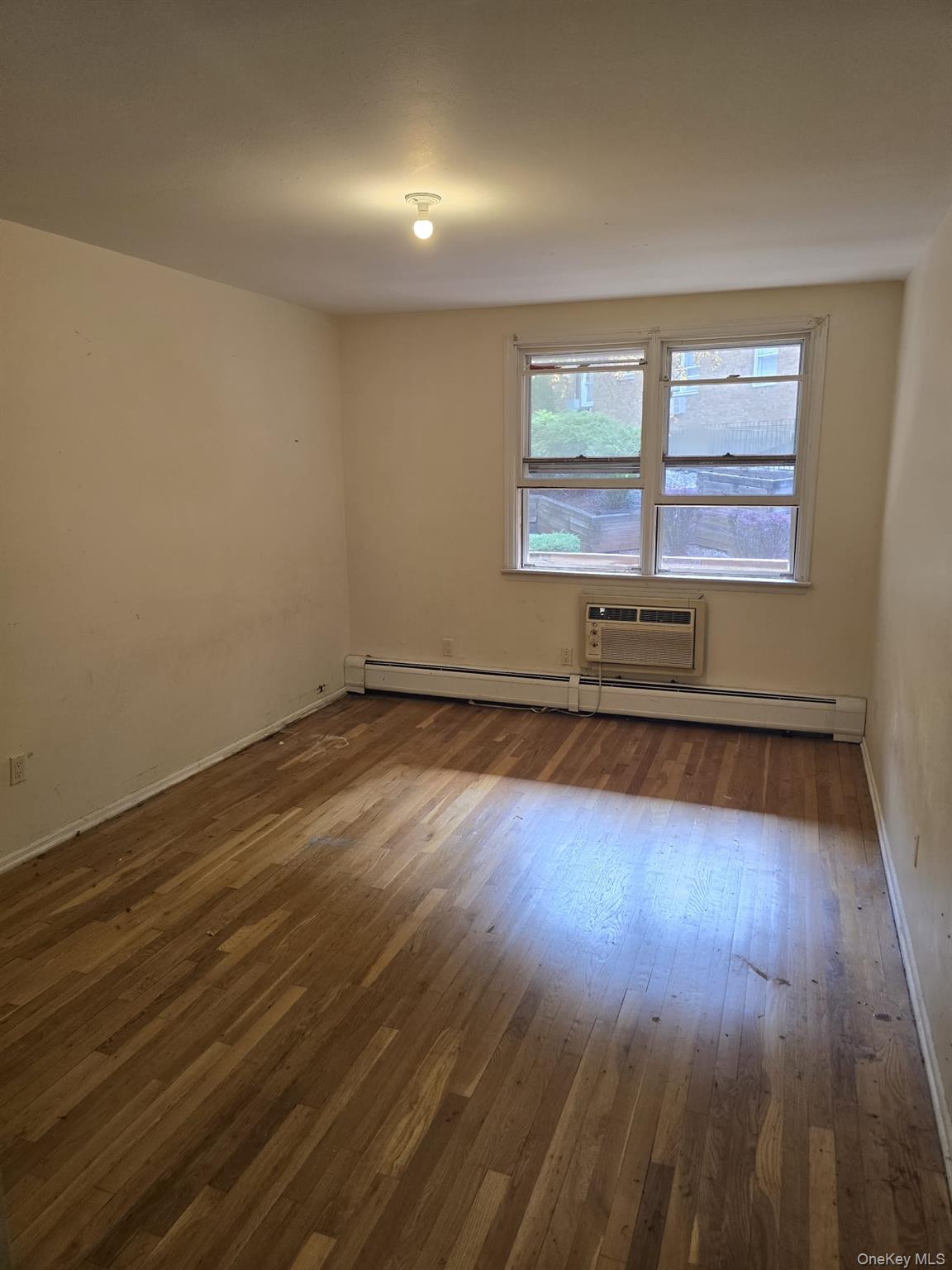 152 Kearsing Parkway, Unit B photo 9
