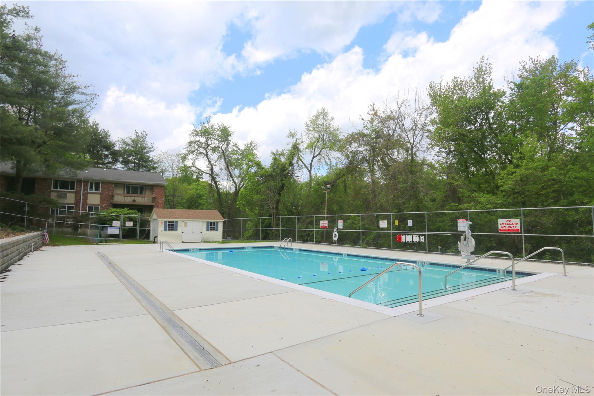 2 Woods End Circle, Unit L photo 19