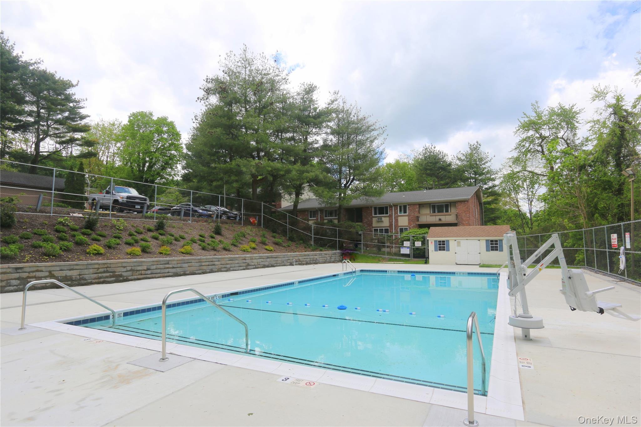 2 Woods End Circle, Unit L photo 16