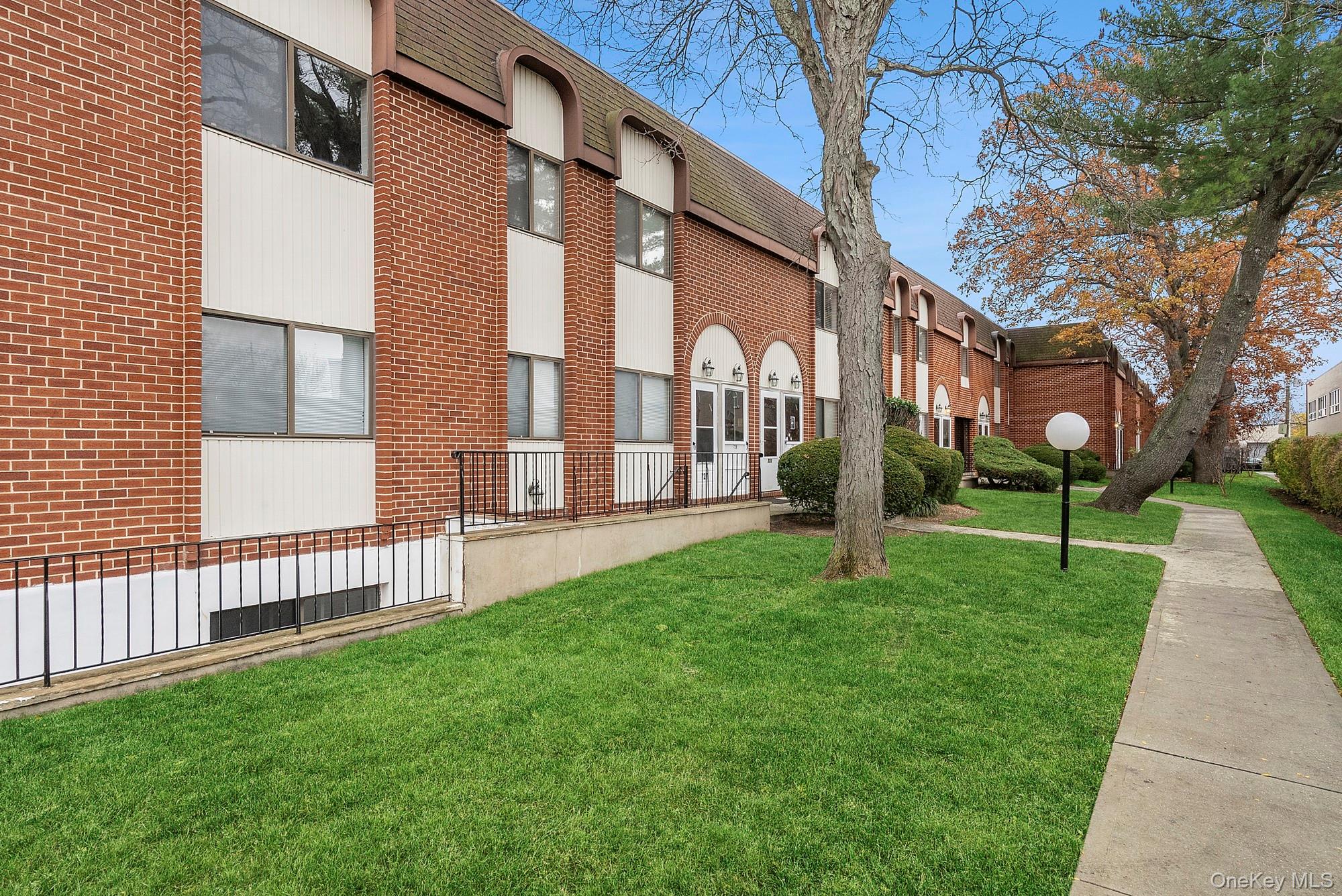 655 Chestnut Street, Unit 2nd Fl