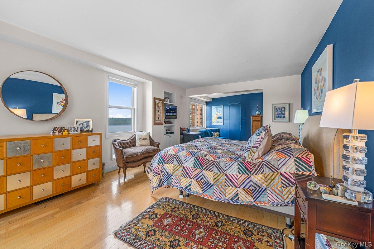 2575 Palisade Avenue, Unit 12AB photo 18
