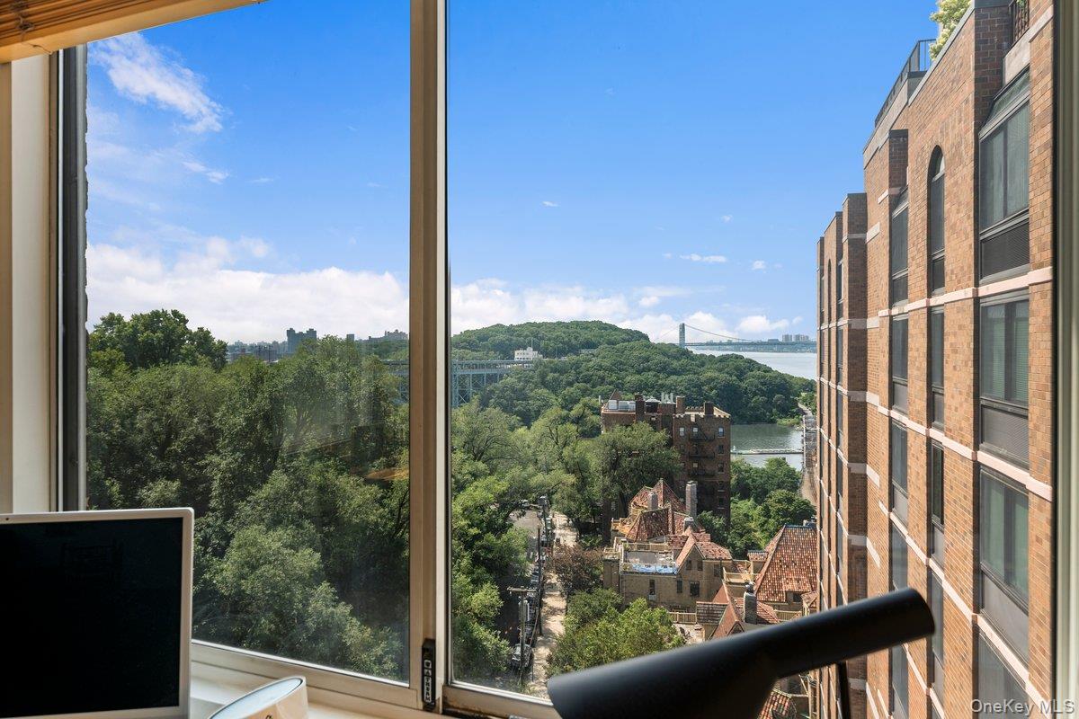 2575 Palisade Avenue, Unit 12AB photo 35