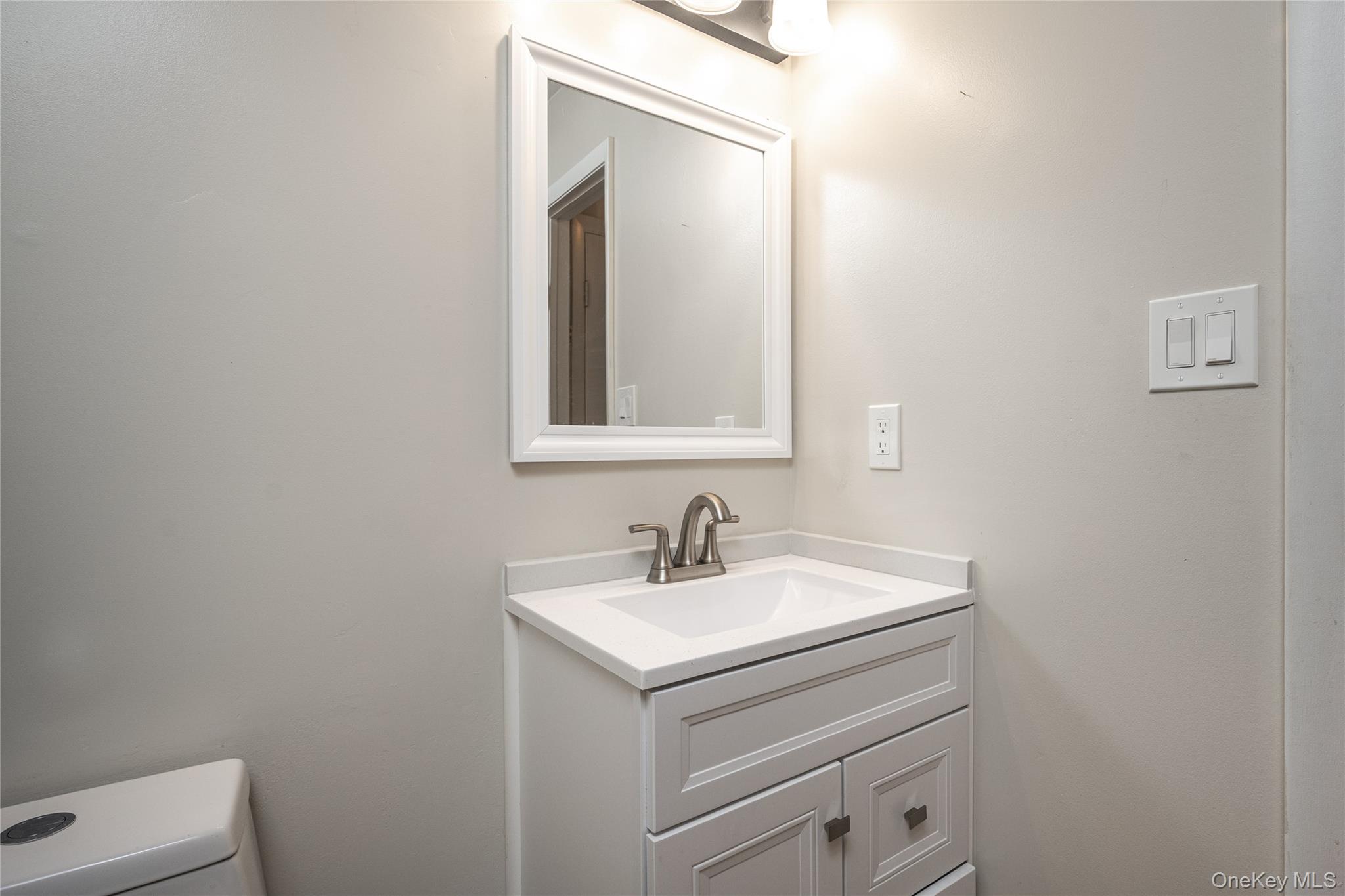 21 Pond Drive W – For Rent photo 16