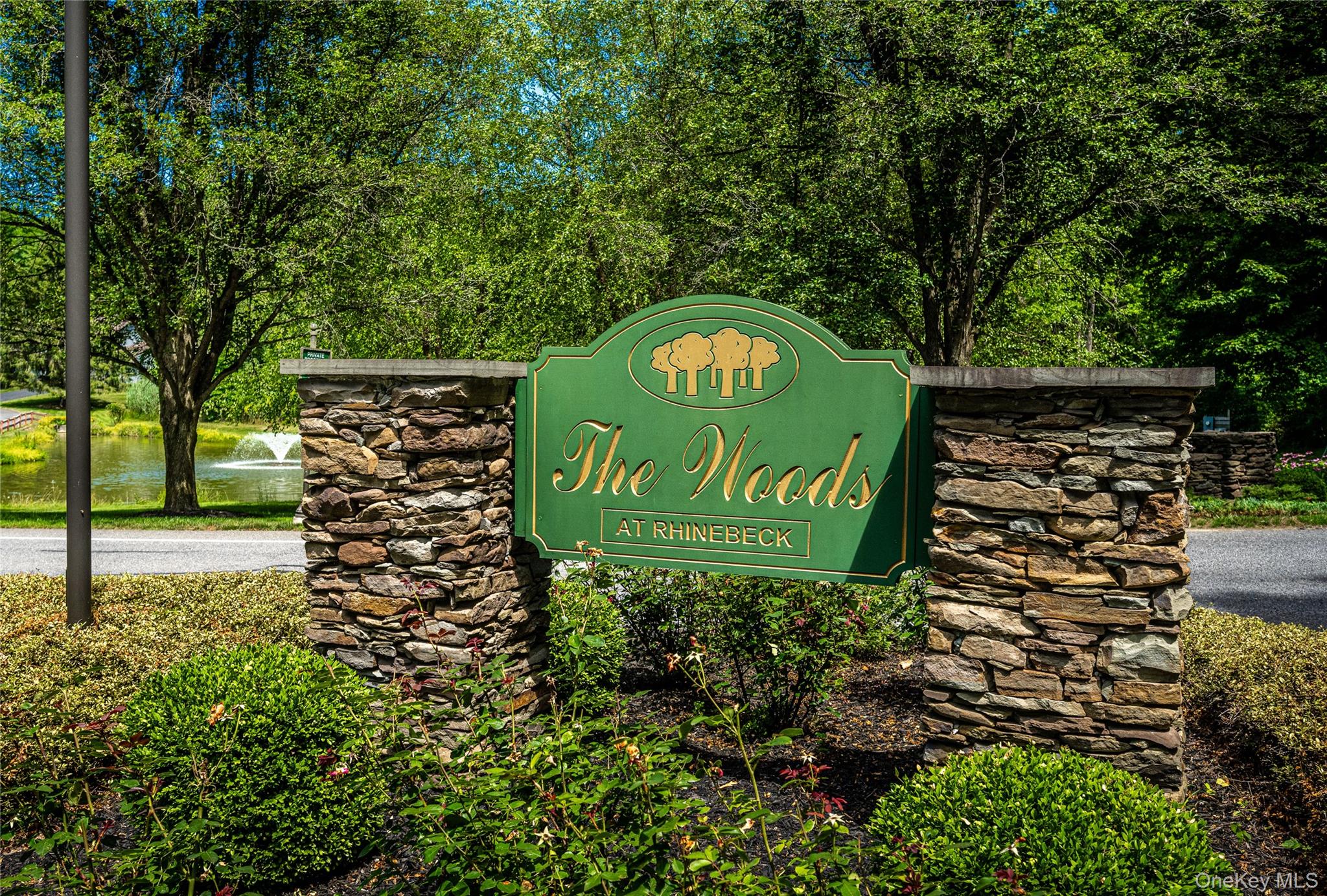 21 Pond Drive W – For Rent photo 34
