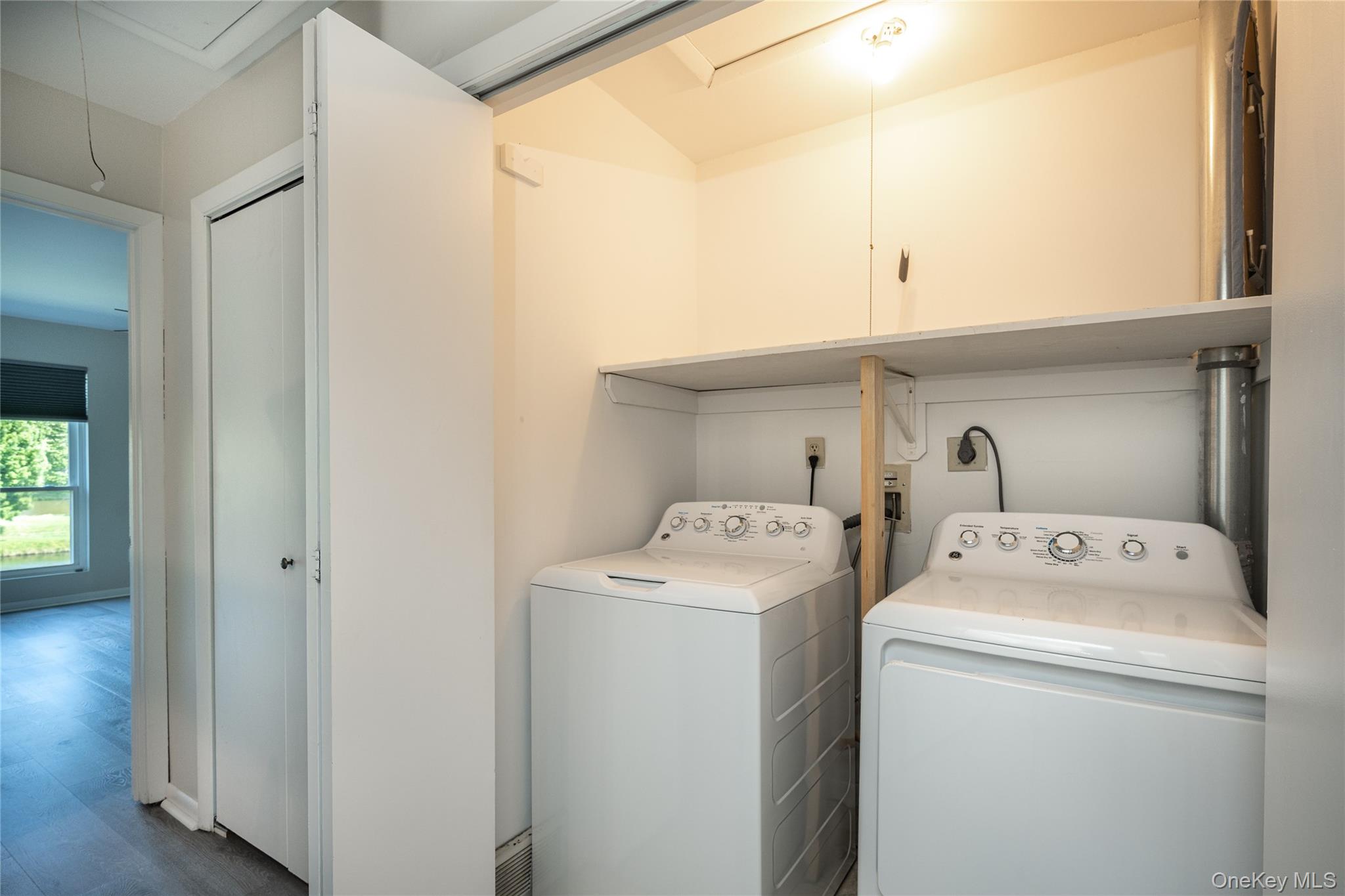 21 Pond Drive W – For Rent photo 18