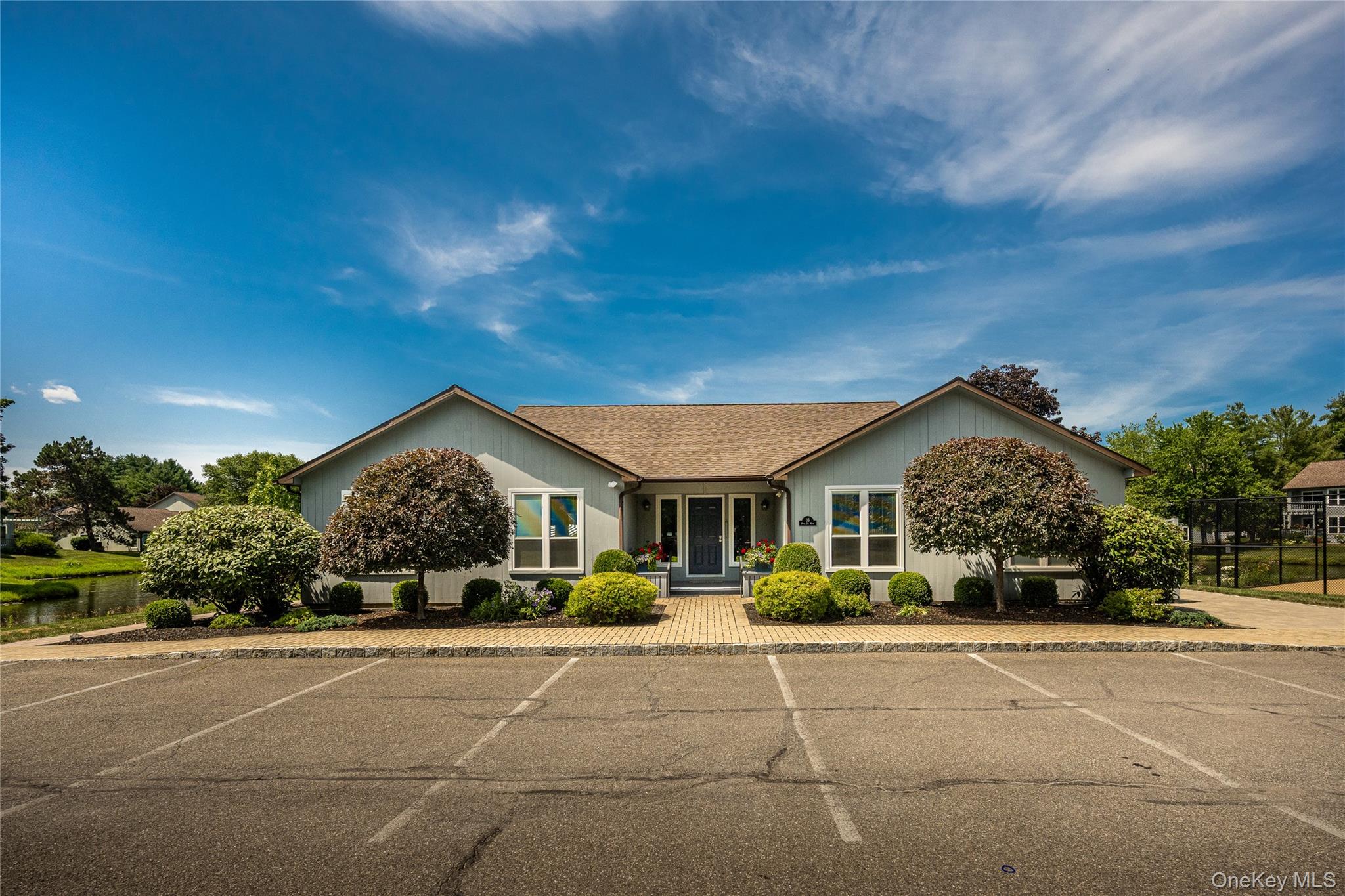21 Pond Drive W – For Rent photo 30