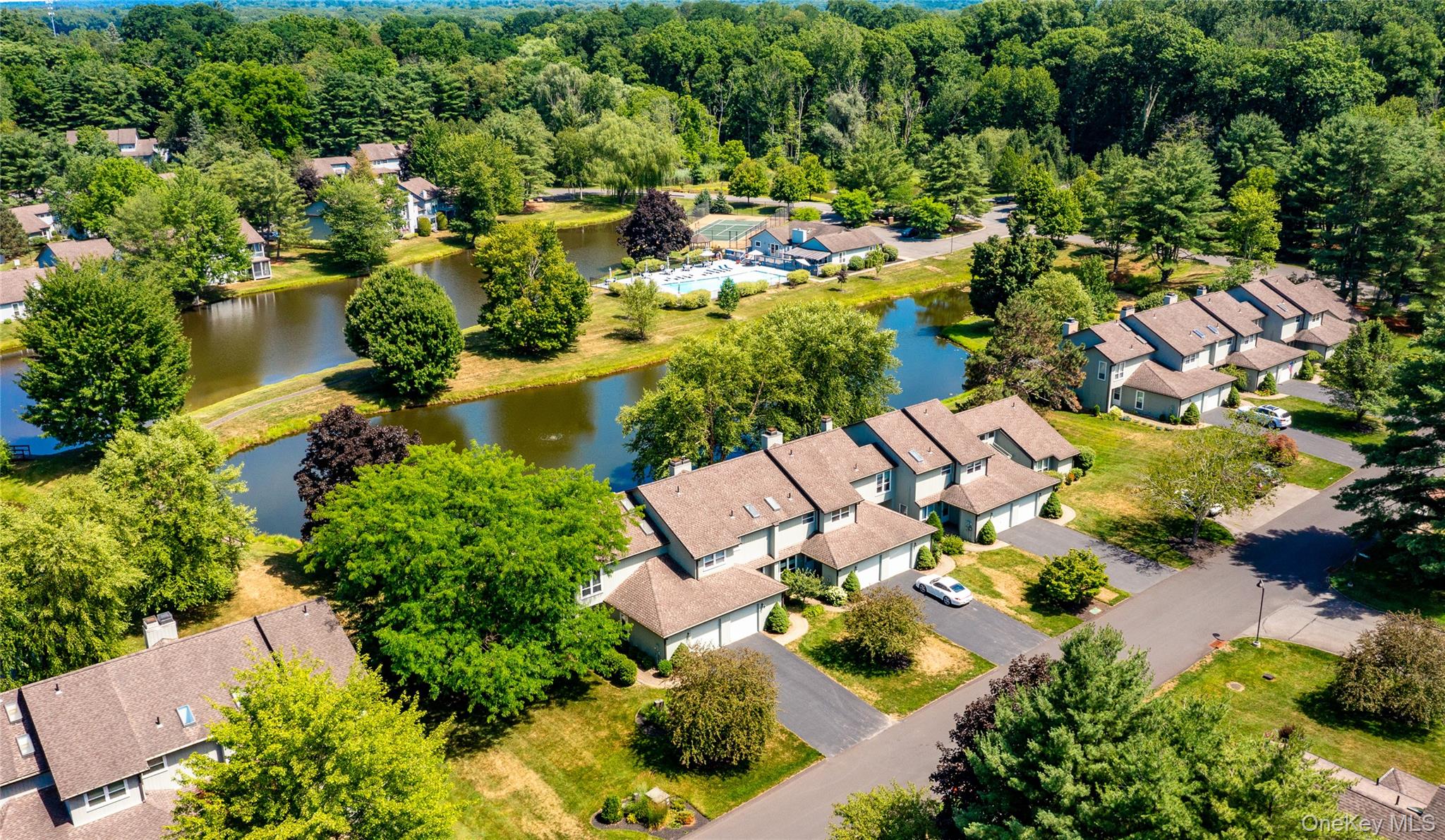 21 Pond Drive W – For Rent photo 31