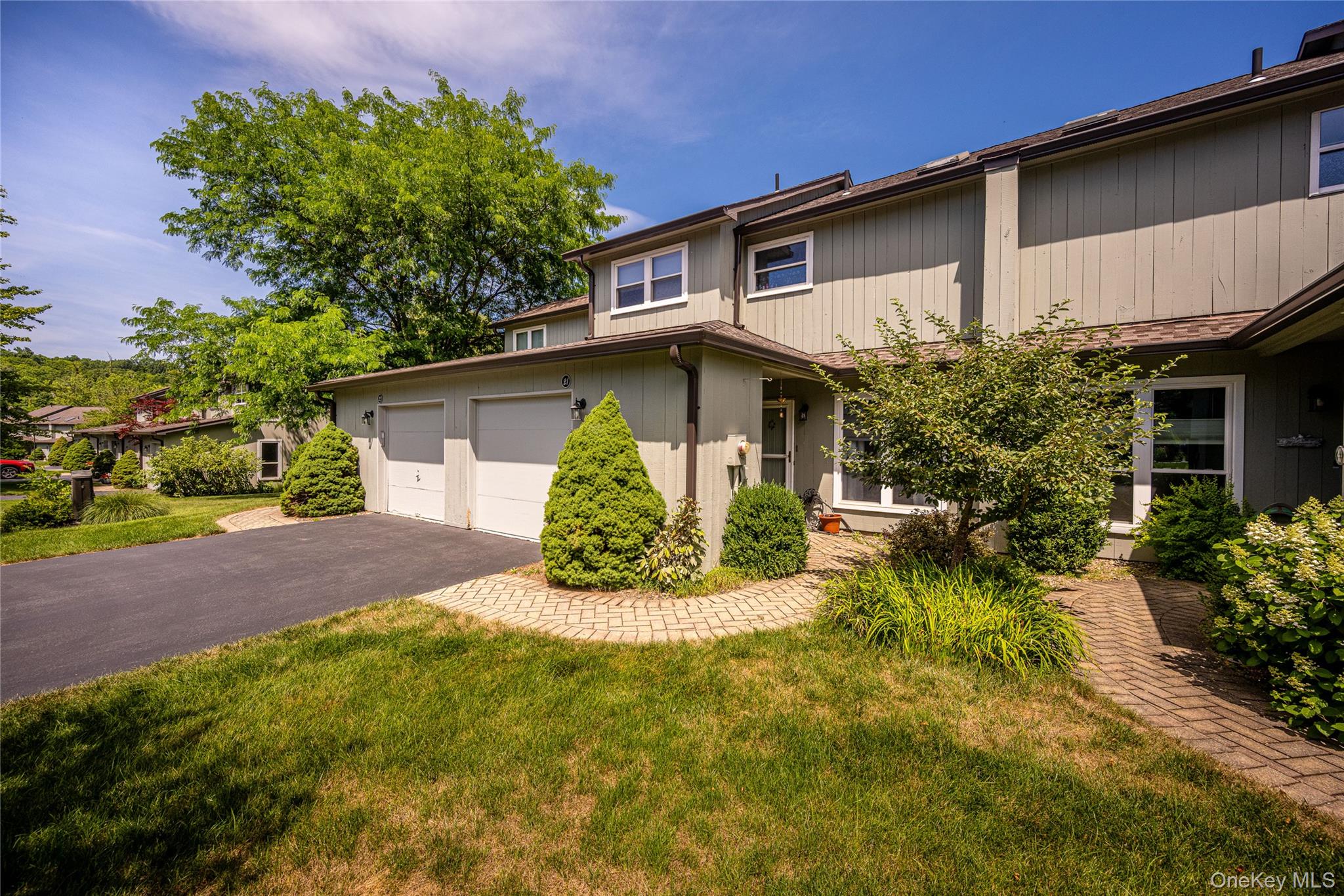 21 Pond Drive W – For Rent photo 5