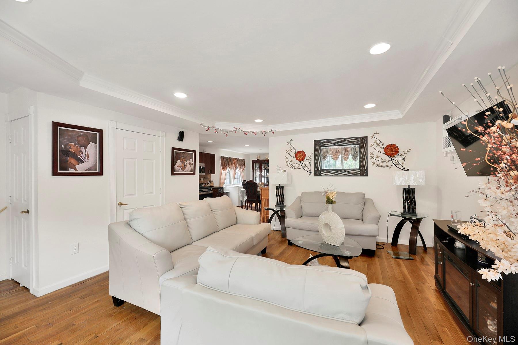 15714 Baisley Boulevard – For Sale photo 6