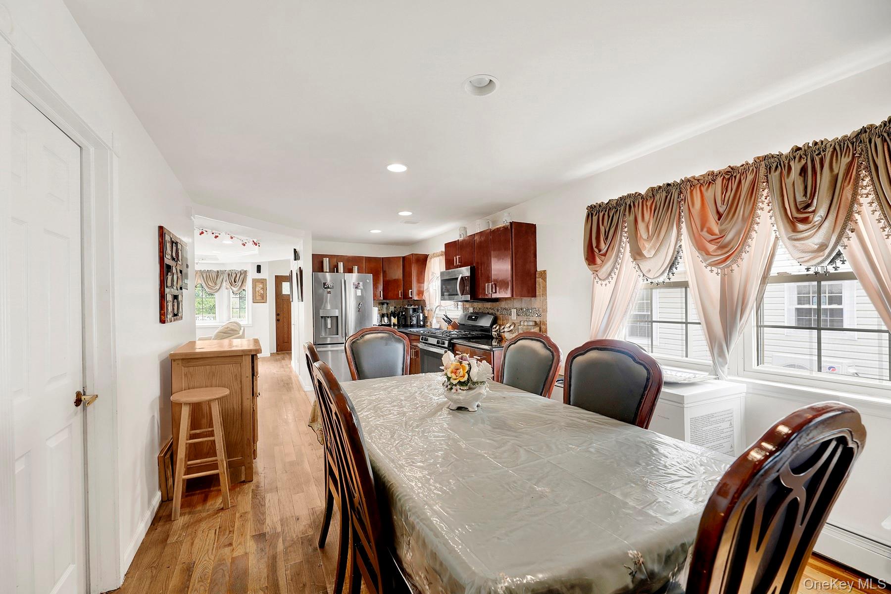 15714 Baisley Boulevard – For Sale photo 9