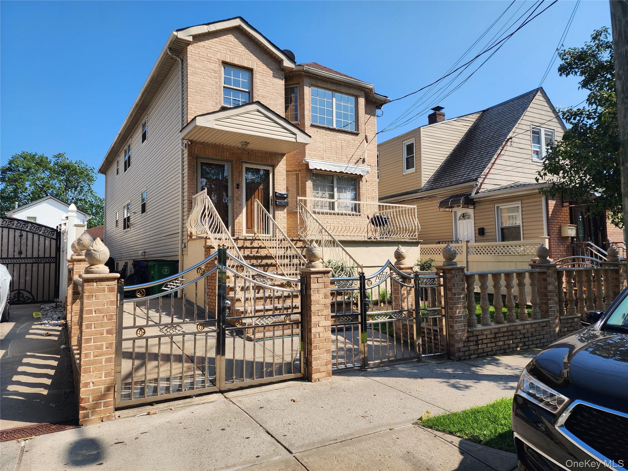 15714 Baisley Boulevard – For Sale