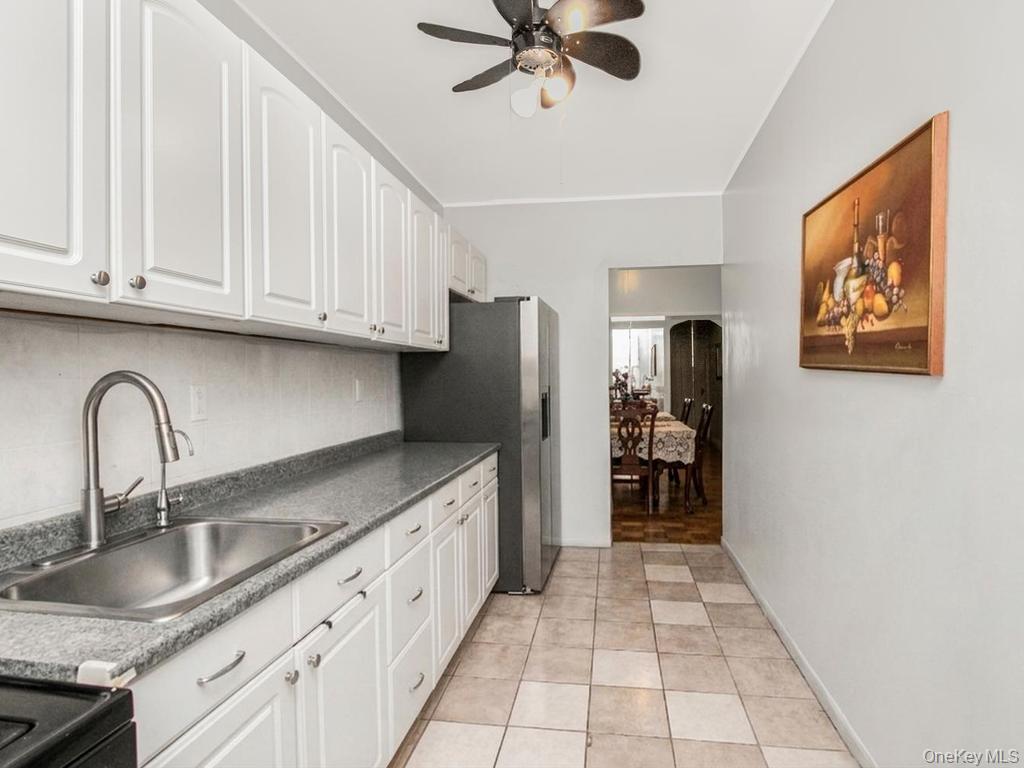 2166 Bronx Park East, Unit 6D photo 4