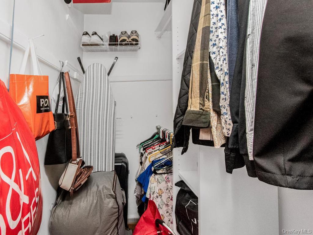 2166 Bronx Park East, Unit 6D photo 11