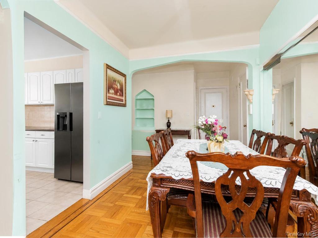 2166 Bronx Park East, Unit 6D photo 3