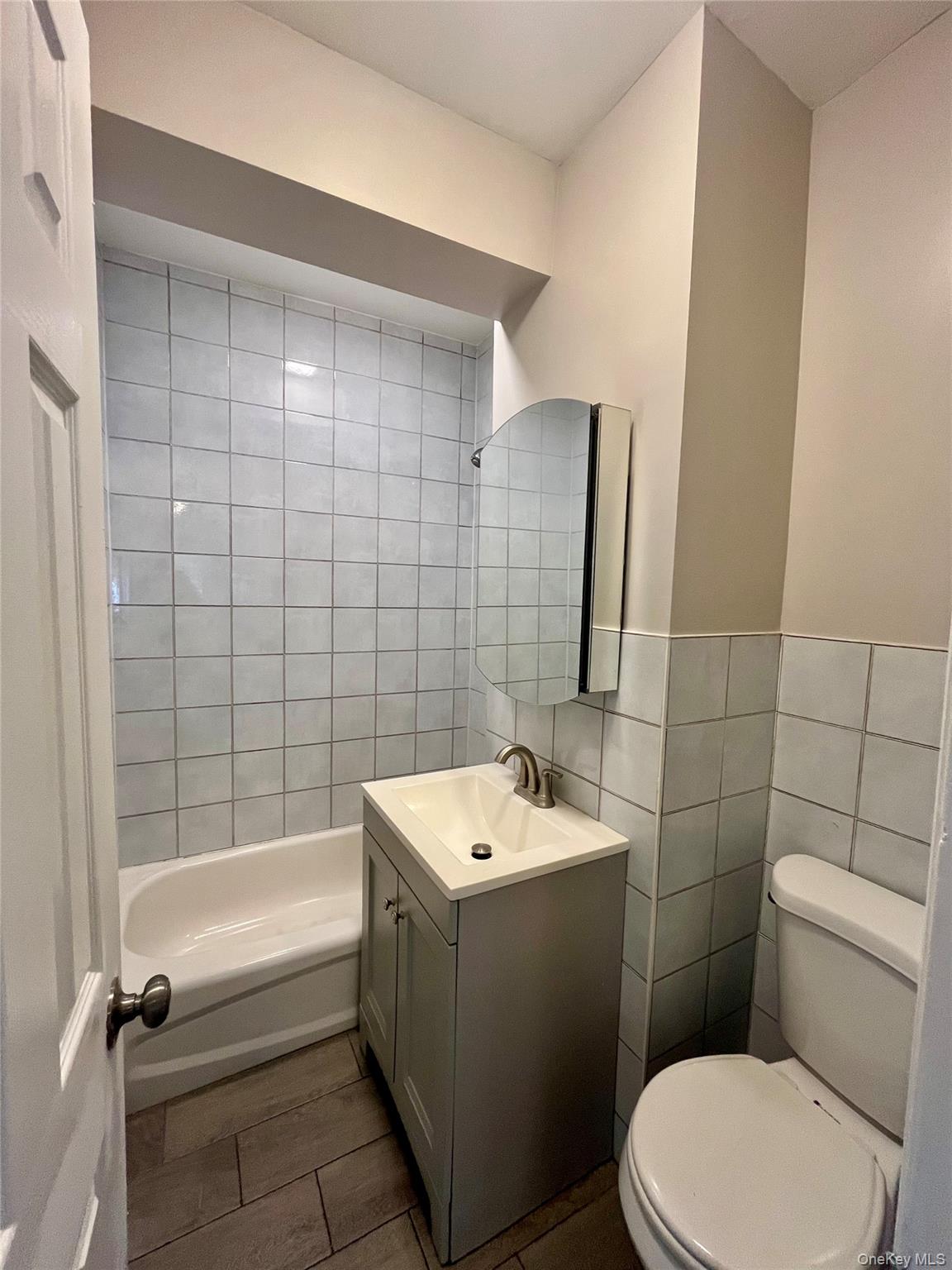 6 E 2nd Street, Unit 1st Floor photo 9