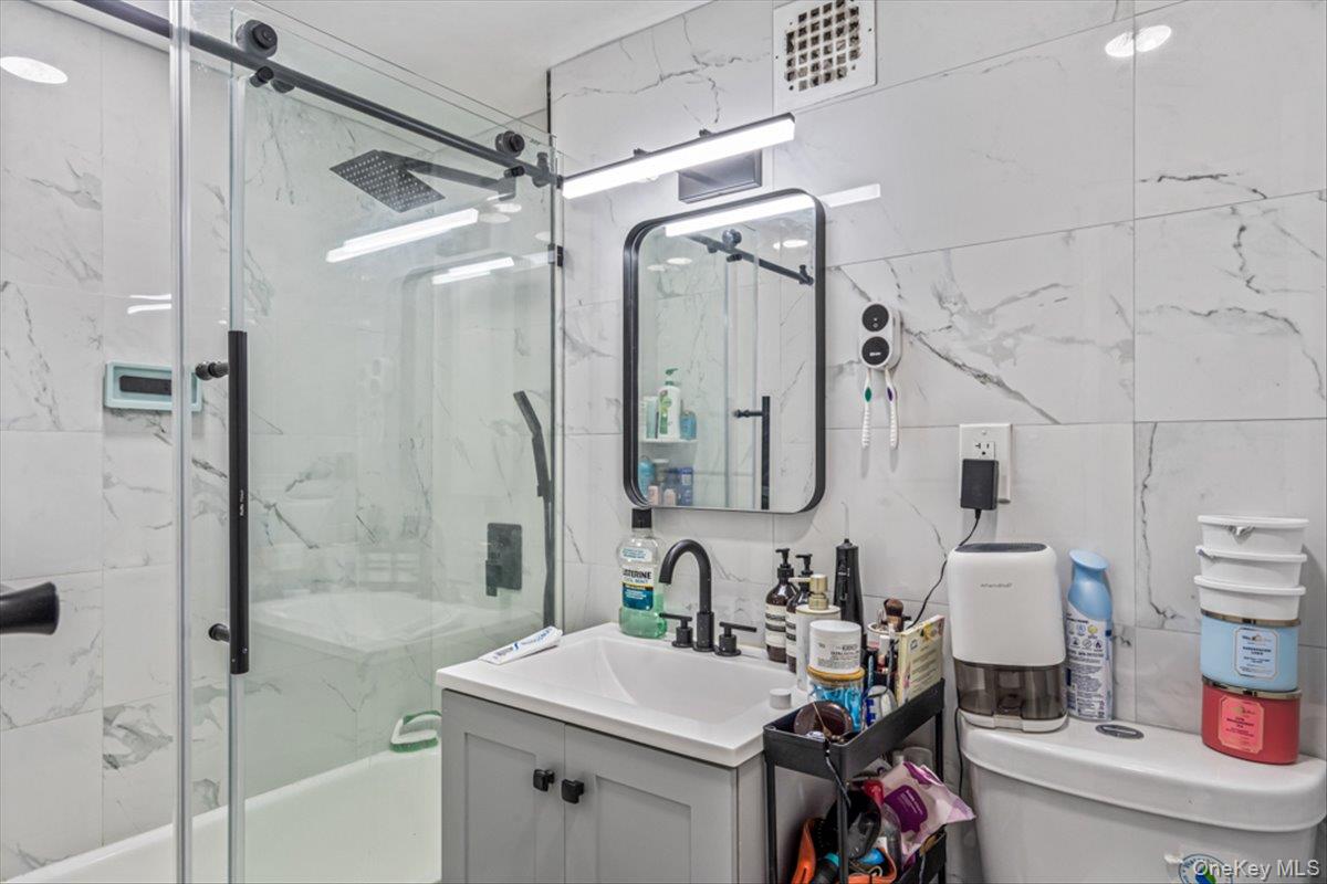 9740 62nd Drive, Unit 14N photo 14