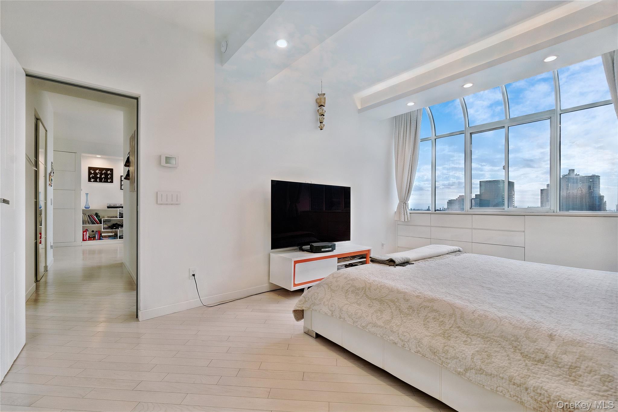 310 E 46th Street, Unit PHT photo 9