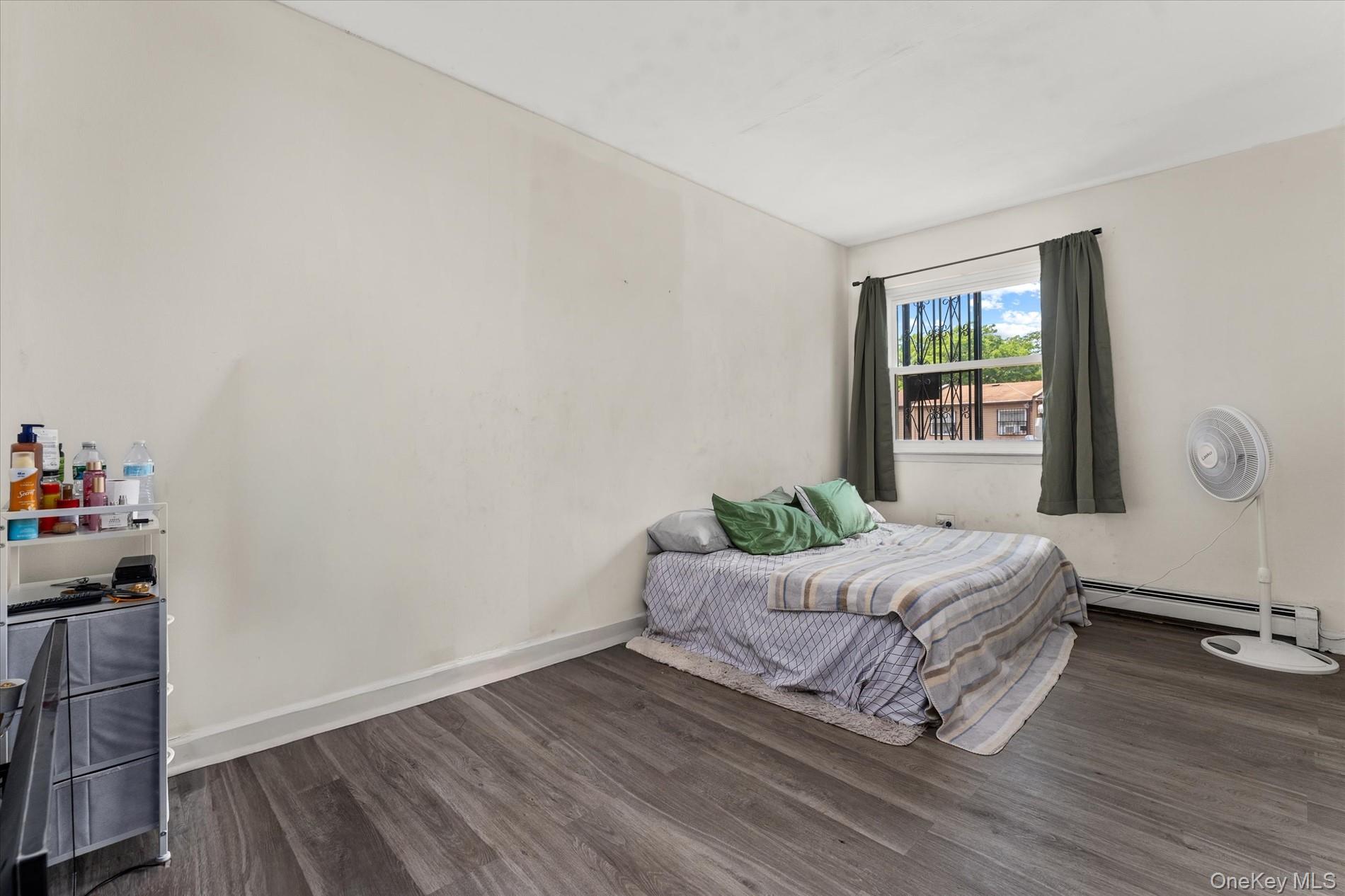 534 Warwick Street – For Sale photo 13