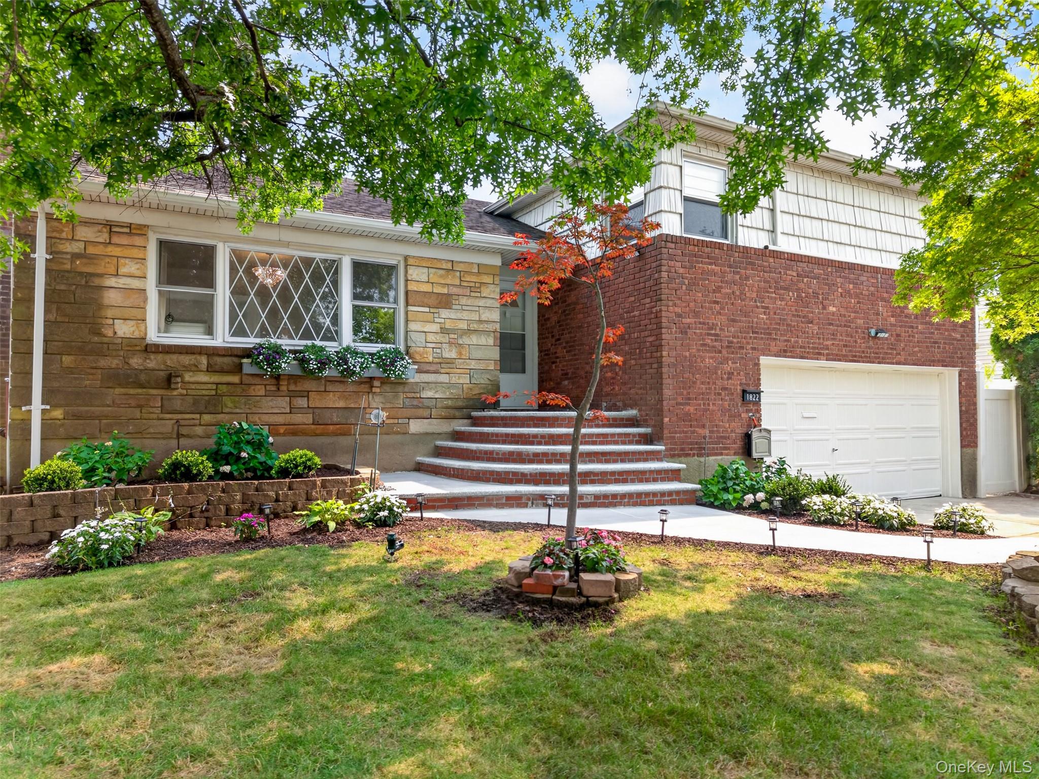 1822 Kent Street – For Sale photo 16
