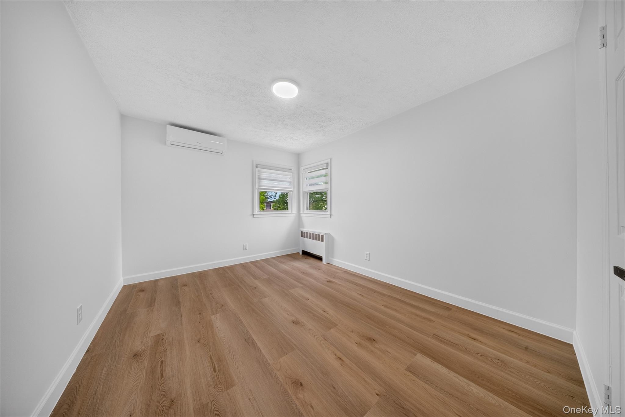 1822 Kent Street – For Sale photo 29