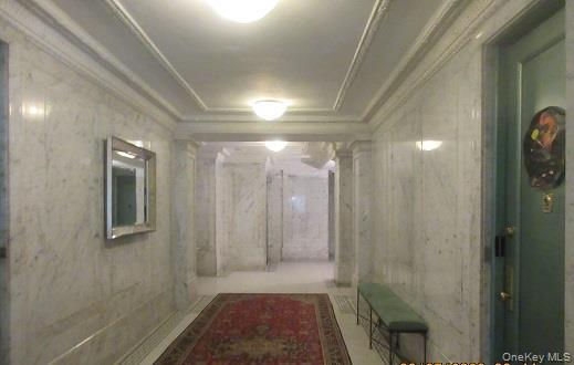 127 W 82nd Street, Unit 1B photo 3