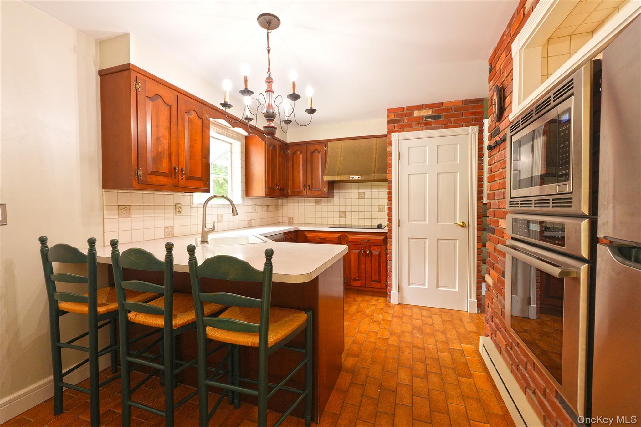 128 Lookout Pass – For Sale photo 7