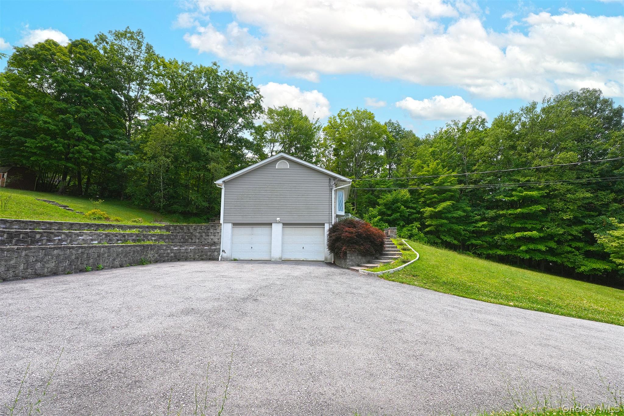 128 Lookout Pass – For Sale photo 25