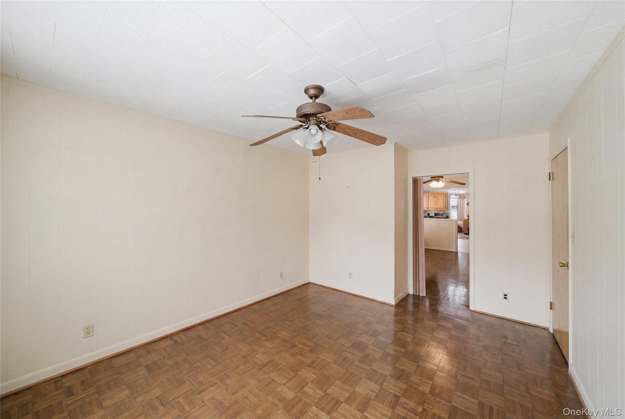 66-28 75th Street – For Sale photo 6