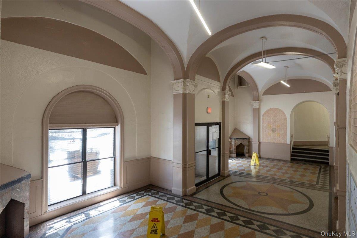 941 Jerome Avenue, Unit 1011F photo 13