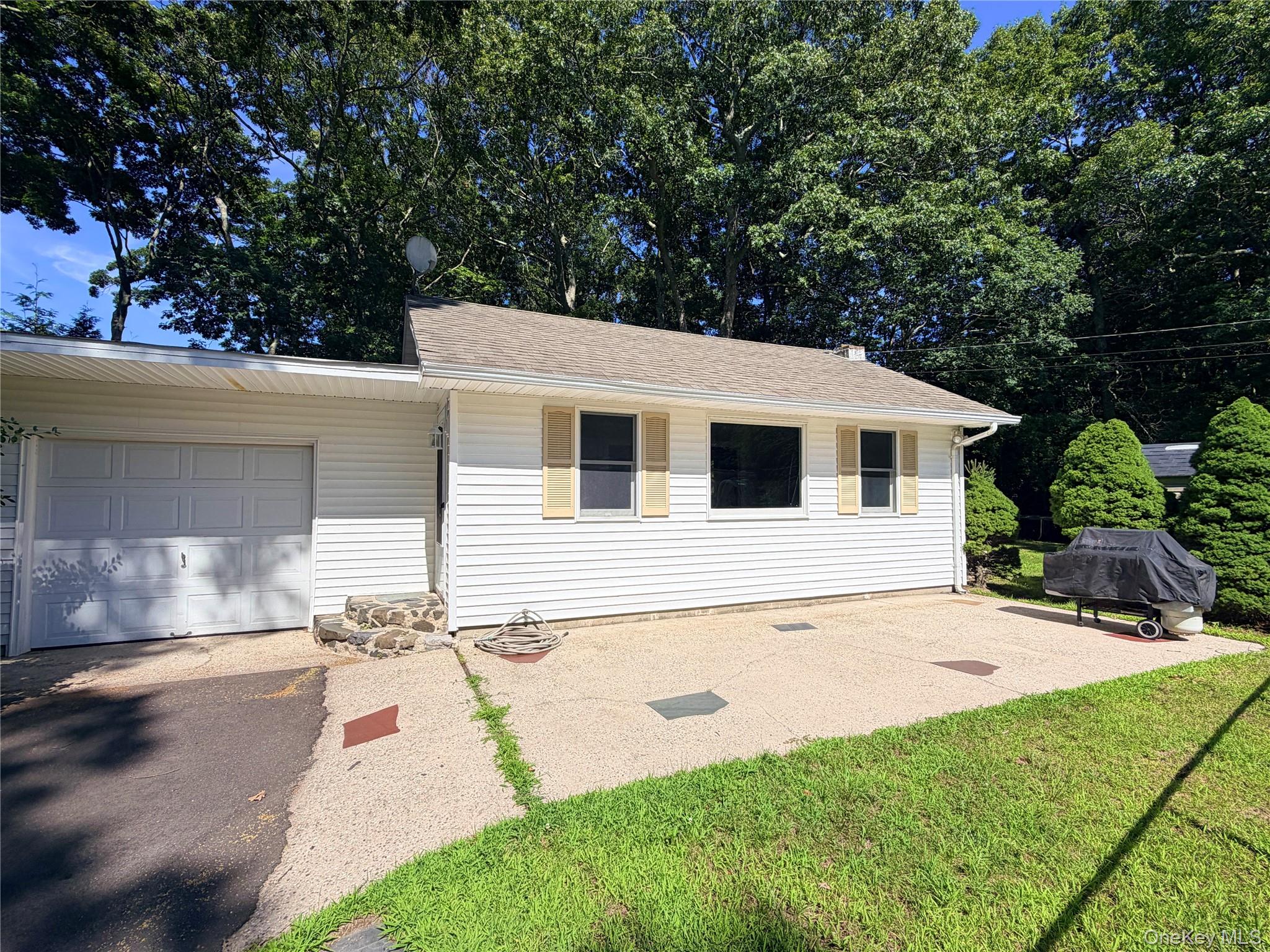 40 Hampton Street – For Rent