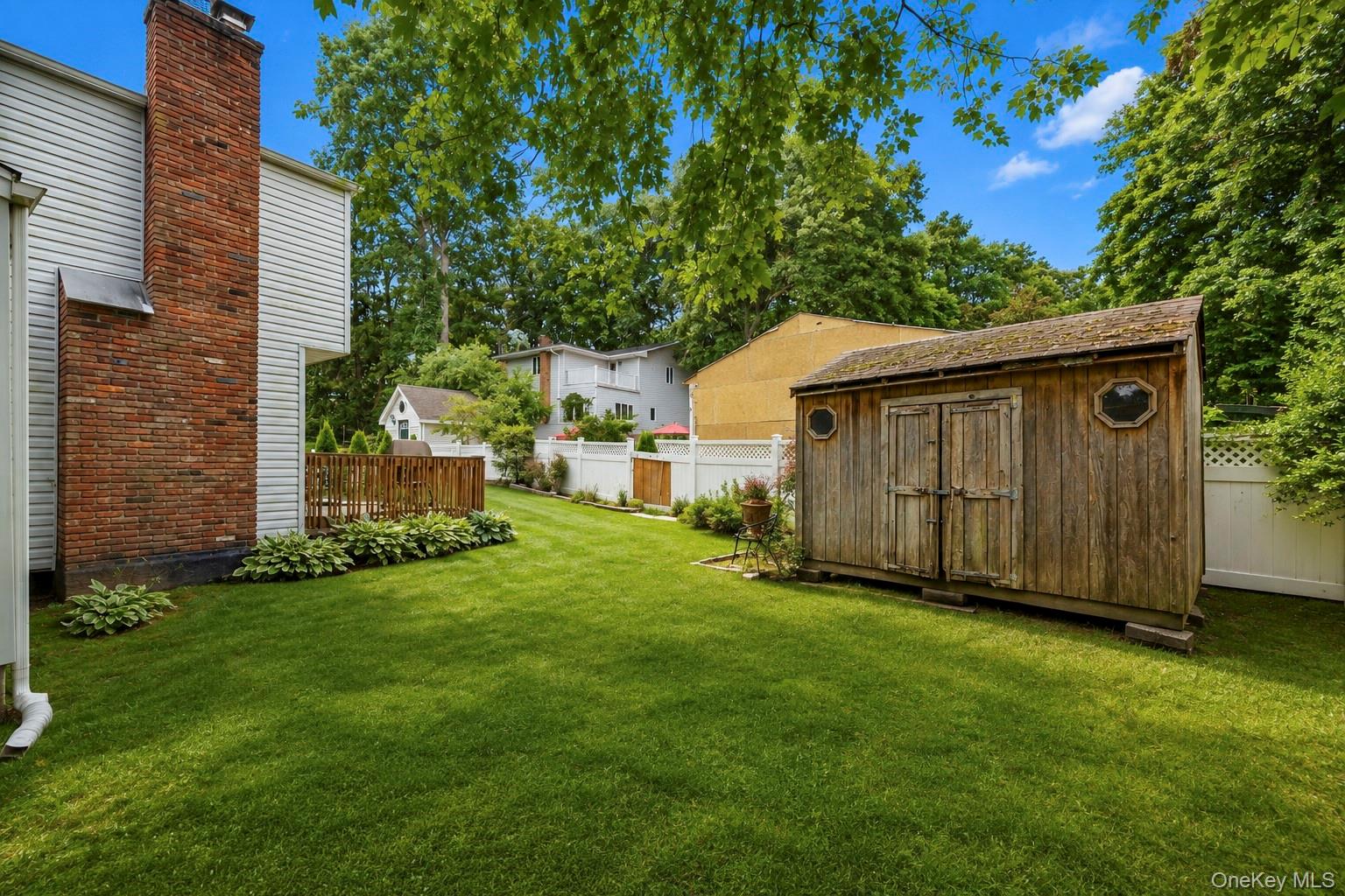35 Sanford Street – For Sale photo 11