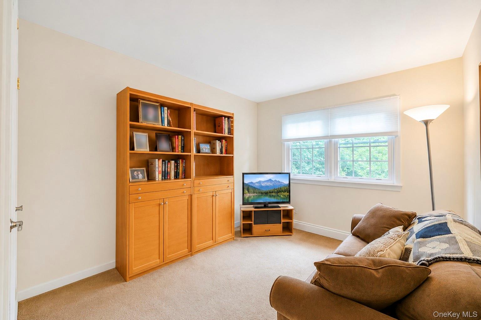 35 Sanford Street – For Sale photo 38