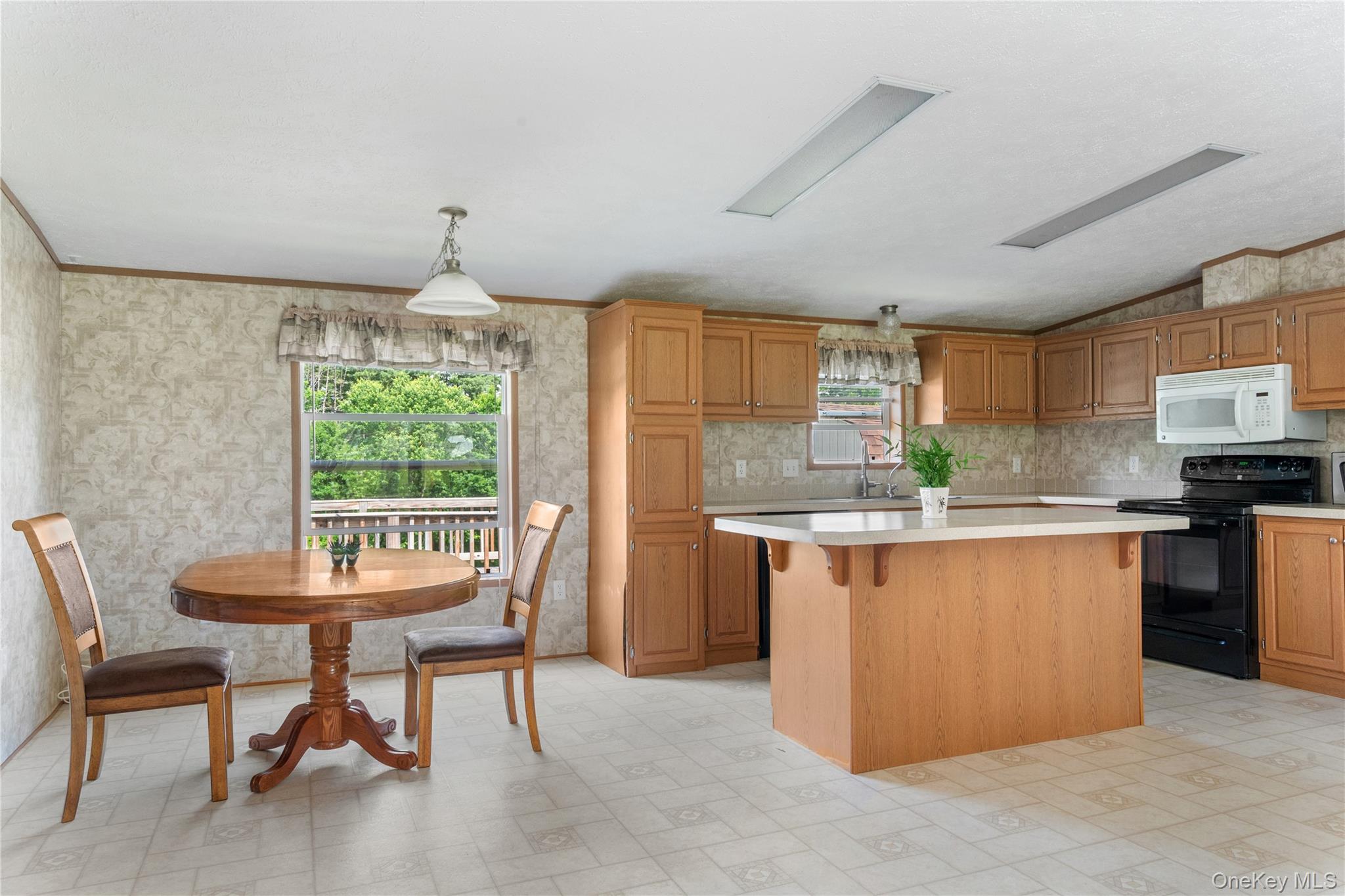 1045 Covered Bridge Road – For Sale photo 18